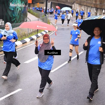 Runner Photo 7956080