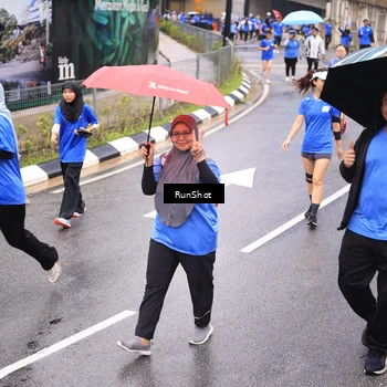 Runner Photo 7956084