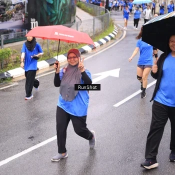 Runner Photo 7956085