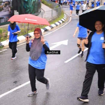 Runner Photo 7956086