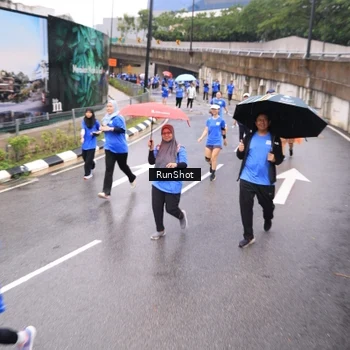 Runner Photo 7956093