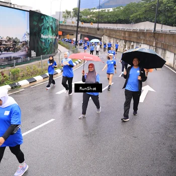 Runner Photo 7956094