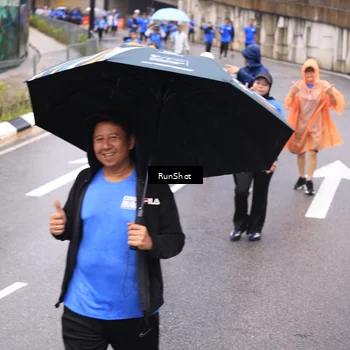Runner Photo 7956100