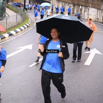 Runner Photo 7956109