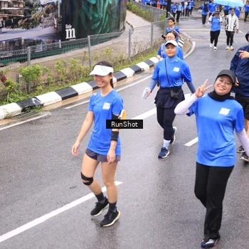 Runner Photo 7956120