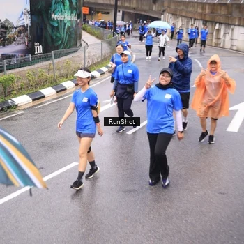 Runner Photo 7956130