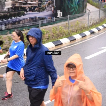 Runner Photo 7956160