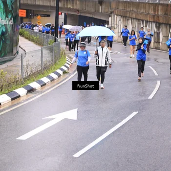 Runner Photo 7956162