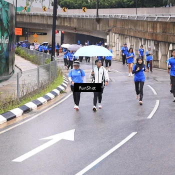 Runner Photo 7956169