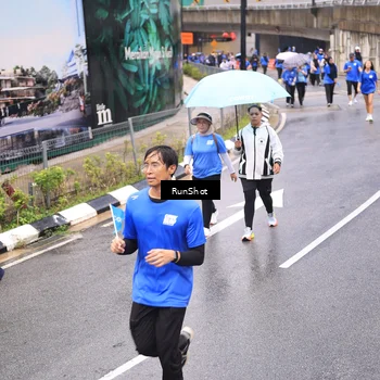 Runner Photo 7956176