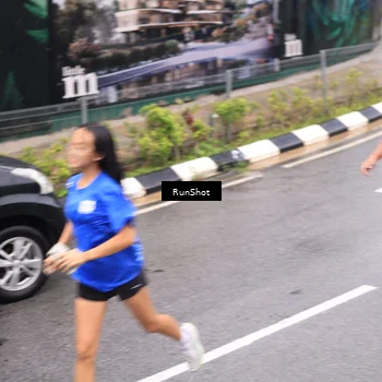 Runner Photo 7956225