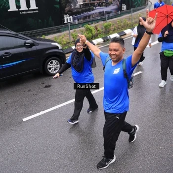 Runner Photo 7956235