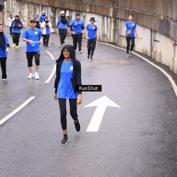 Runner Photo 7956244