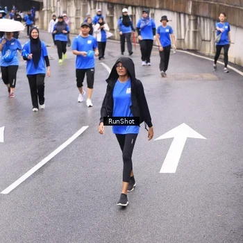 Runner Photo 7956251