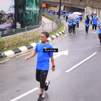 Runner Photo 7956259