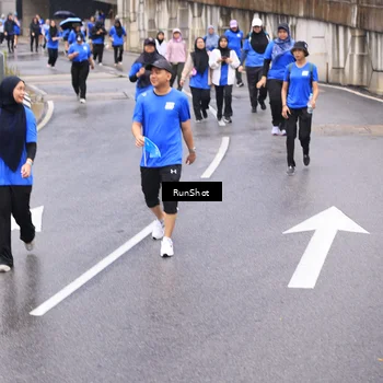 Runner Photo 7956278
