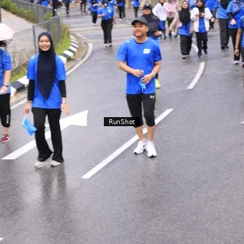 Runner Photo 7956287