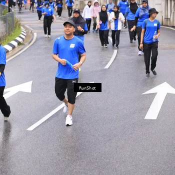 Runner Photo 7956293