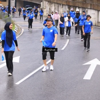 Runner Photo 7956297