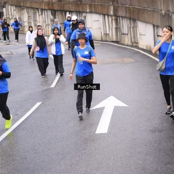 Runner Photo 7956321