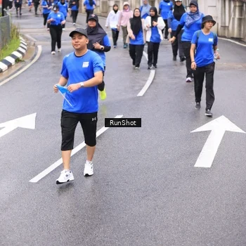 Runner Photo 7956323