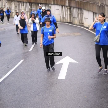Runner Photo 7956324