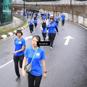 Runner Photo 7956341