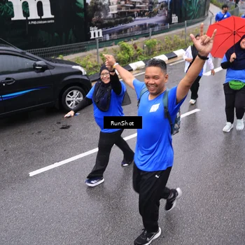 Runner Photo 7956346
