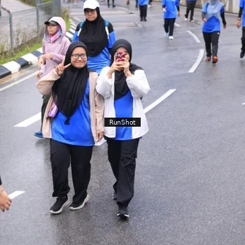 Runner Photo 7956377