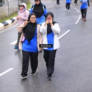 Runner Photo 7956378