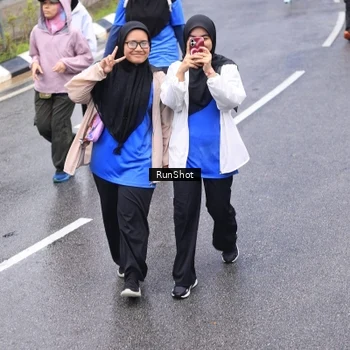 Runner Photo 7956384