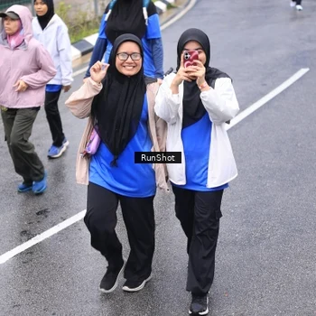 Runner Photo 7956390