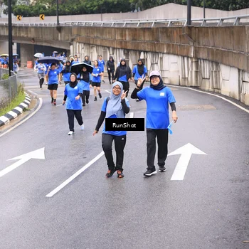 Runner Photo 7956418