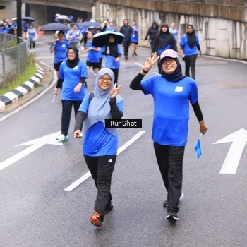 Runner Photo 7956427