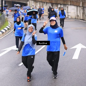 Runner Photo 7956431