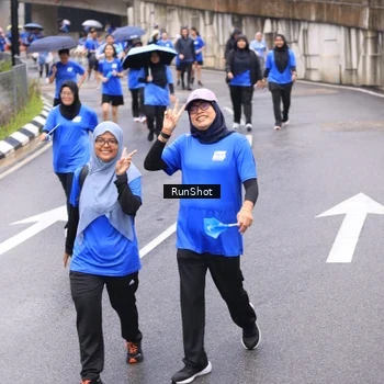 Runner Photo 7956433