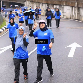 Runner Photo 7956434