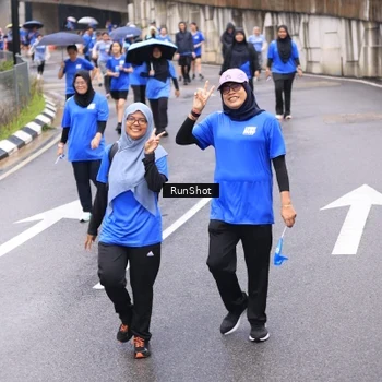 Runner Photo 7956447