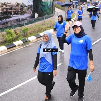 Runner Photo 7956448