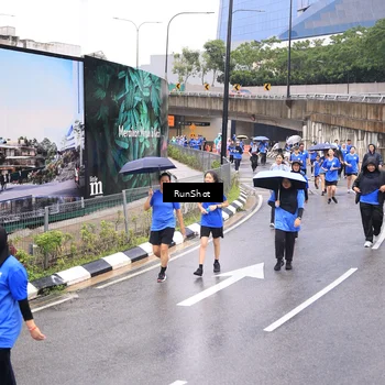 Runner Photo 7956478