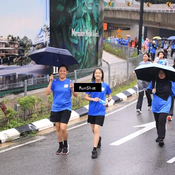 Runner Photo 7956480