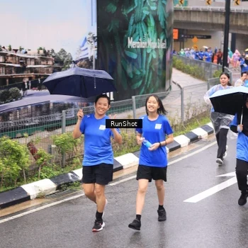 Runner Photo 7956481