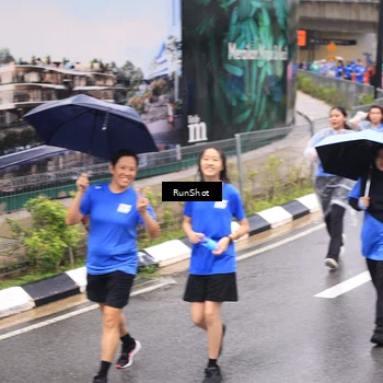 Runner Photo 7956487