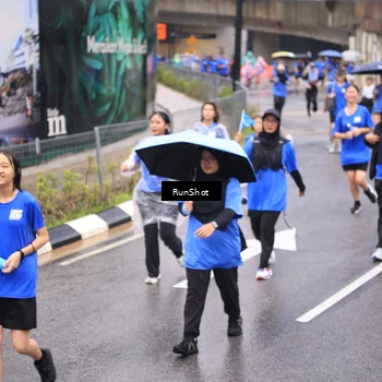 Runner Photo 7956494