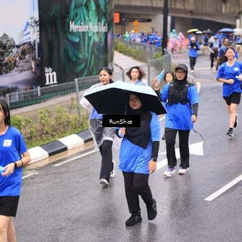 Runner Photo 7956496