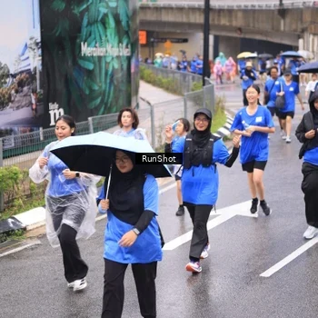 Runner Photo 7956505