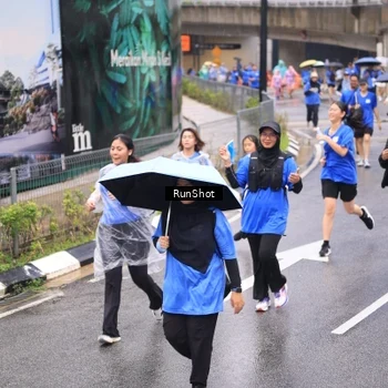 Runner Photo 7956507