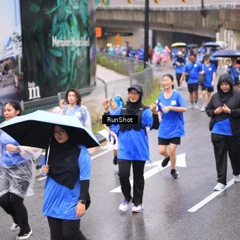 Runner Photo 7956510