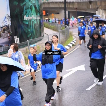 Runner Photo 7956512