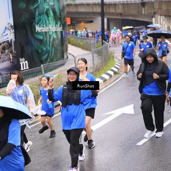 Runner Photo 7956515